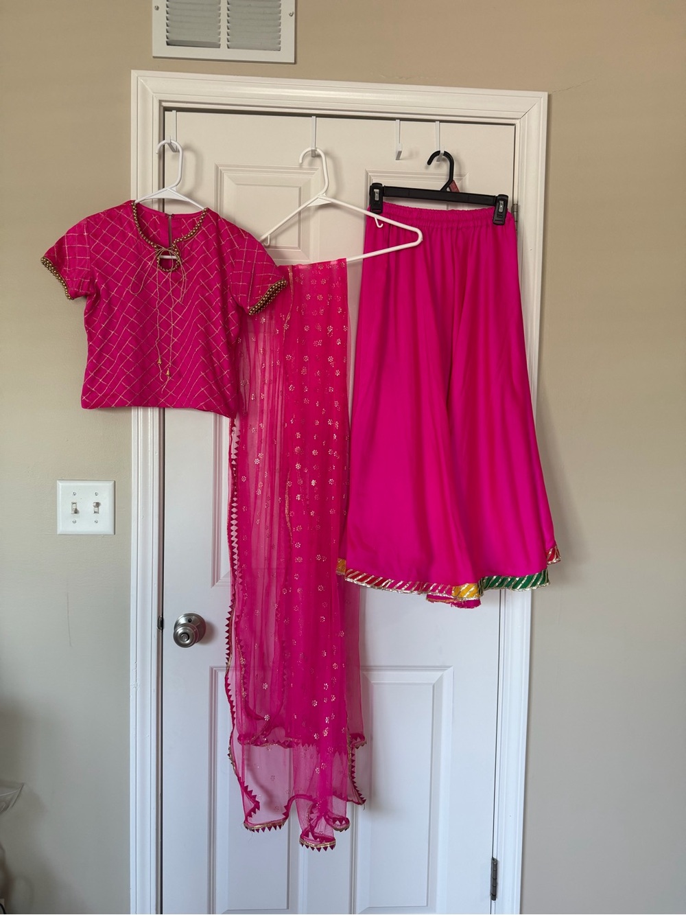 Salwar Kameez Girls